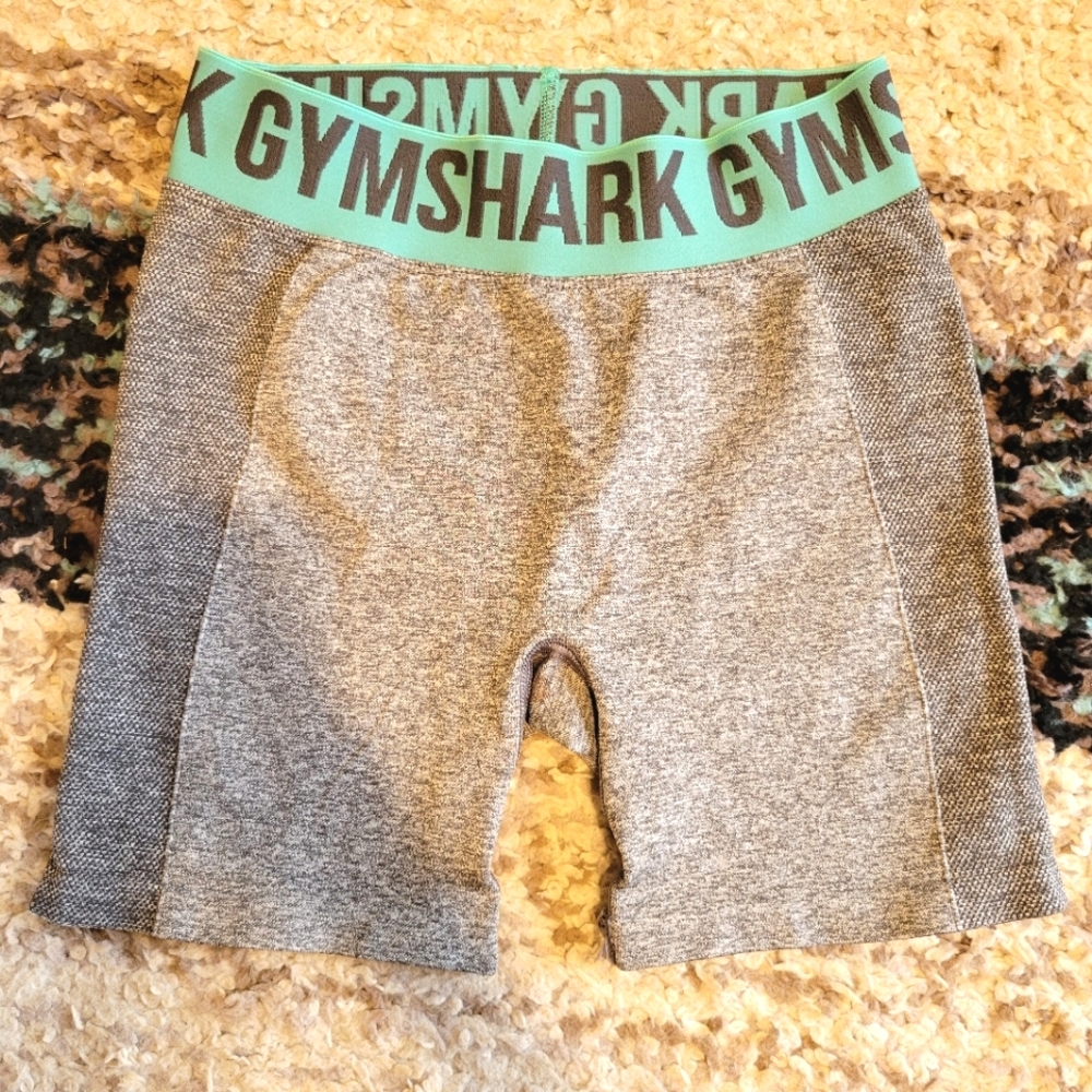 Gymshark Flex Shorts Gray Marl W/ Green Logo Waistband